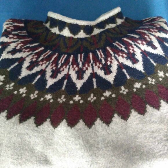 Vince Camuto Sweaters - Vince Camuto Fair Isle Sweater: Just In Time For Football Season